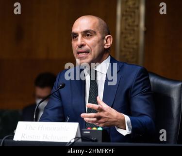 Washington, Usa. 09th. Februar 2022. Rostin Behnam, Vorsitzender der Commodity Futures Trading Commission, spricht bei einer Anhörung des Senats für Landwirtschaft, Ernährung und Forstwirtschaft. Kredit: SOPA Images Limited/Alamy Live Nachrichten Stockfoto