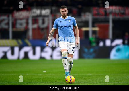 Mailand, Italien. 09. Februar 2022. Sergej Milinkovic-Savic von der SS Lazio reagiert während des Fußballspiels Coppa Italia zwischen dem AC Mailand und der SS Lazio. Kredit: Nicolò Campo/Alamy Live Nachrichten Stockfoto