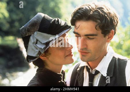 FEST IM JULI (1995) EMBETH DAVIDTZ BEN CHAPLIN CHRISTOPHER MENAUL (DIR) BUENA VISTA/MOVIESTORE COLLECTION LTD Stockfoto