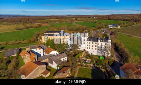 Hotel und Casino Schloss Berg in Perl-Nennig, Obermosel, Saarland, Deutschland Stockfoto