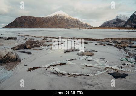 Skagsanden Beach, Flakstad Beach, Flakstad, Flakstadøya, Lofoten Islands, Norwegen, Europa, Herbst Stockfoto