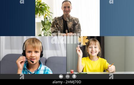 Reifer männlicher Soldat, der im Hauptquartier einen Laptop für die Kommunikation mit seiner Familie verwendet. Stockfoto