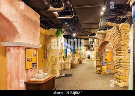 Texas, FEB 2 2022 - Innenansicht des Bexar Heritage Center Stockfoto