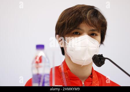 Peking, China. 11th. Februar 2022. Shoma Uno (JPN) Figure Skating: Die Silbermedaillengewinnerin der Herren Yuma Kagiyama und die Bronzemedaillengewinnerin Shoma Uno während der Pressekonferenz zu den Olympischen Winterspielen 2022 in Peking im Main Media Center in Peking, China. Quelle: AFLO SPORT/Alamy Live News Stockfoto