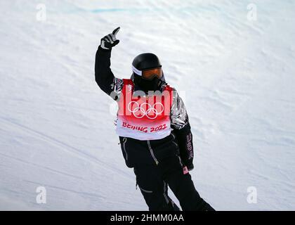 Der US-Amerikaner Shaun White bei seinem zweiten Lauf beim Men's Snowboard Halfpipe Finale am siebten Tag der Olympischen Winterspiele 2022 in Peking im Genting Snow Park H & S Stadium in China. Bilddatum: Freitag, 11. Februar 2022. Stockfoto