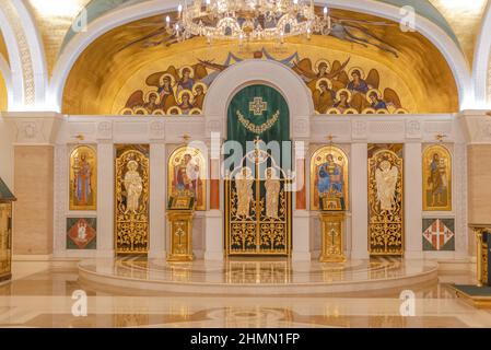 BELGRAD, SERBIEN - Juli 21 2019: Krypta der Kirche des Heiligen Sava, serbisch-orthodoxe Kirche in Belgrad, Serbien Stockfoto