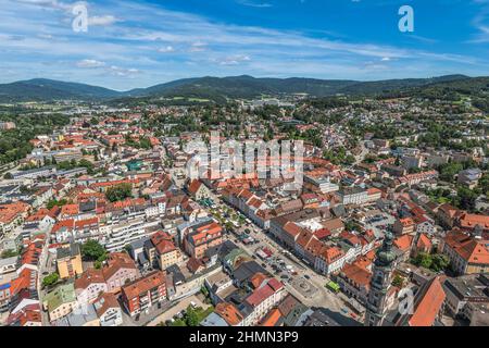 Luftaufnahme nach Deggendorf an der Donau in Niederbayern Stockfoto