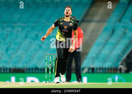 Sydney, Australien. 11th. Februar 2022. Marcus Stoinis aus Australien reagiert während des Internationalen T20-Spiels zwischen Australien und Sri Lanka am 11. Februar 2022 auf dem Sydney Cricket Ground, Sydney, Australien. Foto von Peter Dovgan. Nur zur redaktionellen Verwendung, Lizenz für kommerzielle Nutzung erforderlich. Keine Verwendung bei Wetten, Spielen oder Veröffentlichungen einzelner Clubs/Vereine/Spieler. Kredit: UK Sports Pics Ltd/Alamy Live Nachrichten Stockfoto