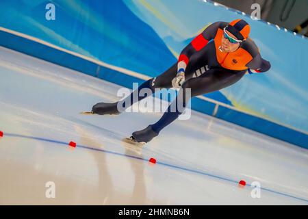 Peking, Hebei, China. 11th. Februar 2022. Patrick ROEST (NED) gewinnt die Silbermedaille beim Eisschnelllauf-Event 10000m während der Olympischen Winterspiele 2022 in Peking, Hebei, China. (Bild: © Walter G. Arce Sr./ZUMA Press Wire) Bild: ZUMA Press, Inc./Alamy Live News Stockfoto