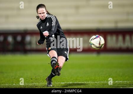 Rotterdam, Niederlande. 11th. Februar 2022. Rotterdam - Juli Schneijderberg von Feyenoord V1 während des Spiels zwischen Feyenoord V1 gegen Excelsior V1 in Nieuw Varkenoord am 11. Februar 2022 in Rotterdam, Niederlande. (Box to Box Pictures/Yannick Verhoeven) Credit: Box to Box pictures/Alamy Live News Stockfoto