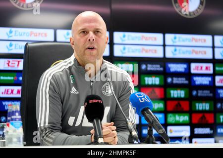 Rotterdam, Niederlande. 11th. Februar 2022. Rotterdam - Feyenoord Trainer Arne Slot während der Pressekonferenz zwischen dem 11. Februar 2022 in Rotterdam, Niederlande. (Box to Box Pictures/Tom Bode) Credit: Box to Box pictures/Alamy Live News Stockfoto