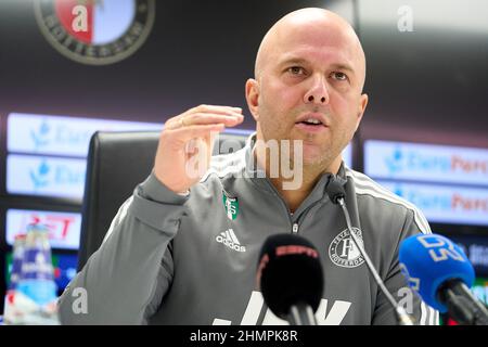 Rotterdam, Niederlande. 11th. Februar 2022. Rotterdam - Feyenoord Trainer Arne Slot während der Pressekonferenz zwischen dem 11. Februar 2022 in Rotterdam, Niederlande. (Box to Box Pictures/Tom Bode) Credit: Box to Box pictures/Alamy Live News Stockfoto