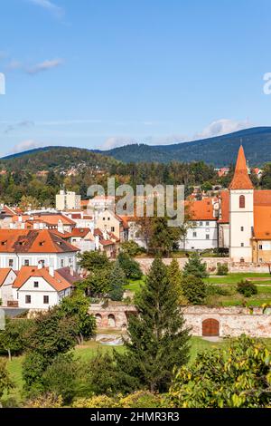 Wohnhäuser in Cesky Krumlov, Tschechien. Stadtbild Stockfoto