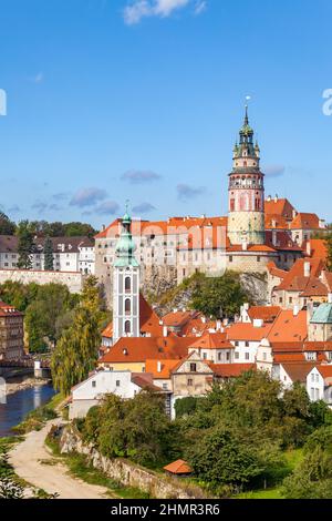 Cesky Krumlov Stadt in Tschechien. Landschaftlich schöner Blick auf die Altstadt, Stadtbild Stockfoto