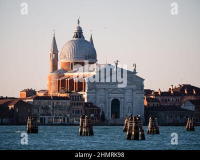 Chiesa del Santissimo Redentore Kirche auf der Giudecca in Venedig, Italien an einem Wintermorgen Stockfoto