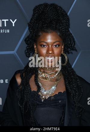 Hollywood, Usa. 11th. Februar 2022. HOLLYWOOD, LOS ANGELES, KALIFORNIEN, USA - 11. FEBRUAR: Amiraa Vee kommt bei der Fenty Beauty and Fenty Skin-Veranstaltung an, die von Rihanna am 11. Februar 2022 in den Goya Studios in Hollywood, Los Angeles, Kalifornien, USA, veranstaltet wird. (Foto: Xavier Collin/Image Press Agency/Sipa USA) Quelle: SIPA USA/Alamy Live News Stockfoto