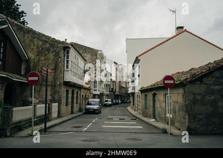 Muxia, eine kleine Küstenstadt und Touristenziel an der Küste des Todes, La Coruna, Galicien, Spanien. Hochwertige Fotos Stockfoto