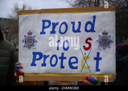 Newcastle, Großbritannien. 12.. Februar 2022. UK Governments Police Bill Demo, Civic Center, Newcastle upon Tyne, Großbritannien, 12.. Februar 2022, Kredit: DEW/Alamy Live Nachrichten Stockfoto