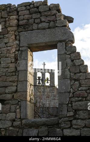 Europa, Frankreich, Lozère, La Garde Guérin, Dorf fortifié Stockfoto