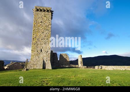 Europa, Frankreich, Lozère, La Garde Guérin, Village fortifié, la Tour Stockfoto