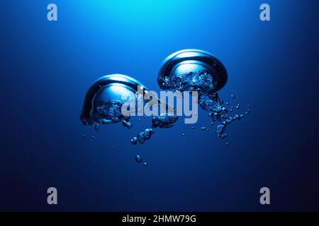 Luftblasen unter Wasser Stockfoto