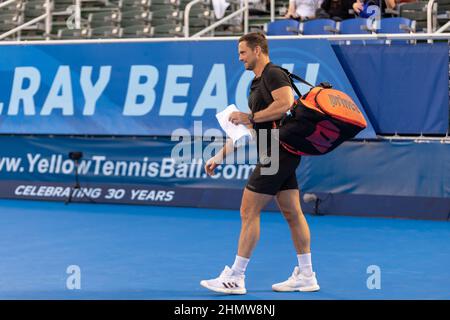 Delray Beach, Usa. 11th. Februar 2022. Jan-Michael Gambill (USA) verlässt das Land nach der ATP Champions, Legends Tour bei den Delray Beach Open 2022 in Florida. Endergebnis; Tommy Haas 1:0 Jan-Michael Gambill. Kredit: SOPA Images Limited/Alamy Live Nachrichten Stockfoto