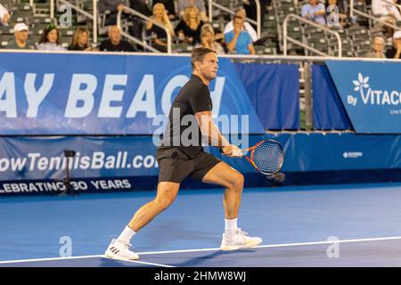 Delray Beach, Usa. 11th. Februar 2022. Jan-Michael Gambill (USA) bei der ATP Champions, Legends Tour bei den Delray Beach Open 2022 in Florida in Aktion gesehen. Endergebnis; Tommy Haas 1:0 Jan-Michael Gambill. Kredit: SOPA Images Limited/Alamy Live Nachrichten Stockfoto