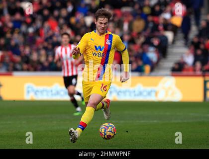 Brentford, London, Großbritannien. 12th February 2022 ; Brentford Community Stadium, London, England; Premier League Football Brentford versus Crystal Palace; Joachim Andersen of Credit: Action Plus Sports Images/Alamy Live News Stockfoto