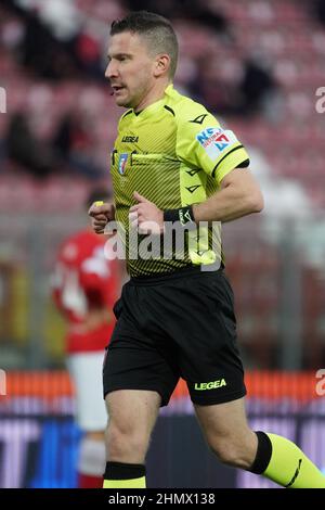 Perugia, Italien. 12th Feb, 2022. serra marco (Arbitro) während AC Perugia vs Frosinone Calcio, Italienisches Fußballspiel der Serie B in Perugia, Italien, Februar 12 2022 Quelle: Independent Photo Agency/Alamy Live News Stockfoto