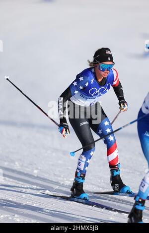 Jessie Diggins (USA), 5. FEBRUAR 2022 - Skilanglauf: Skiathlon der Frauen (7,5C+7,5F) während der Olympischen Winterspiele 2022 in Peking bei Nation Stockfoto