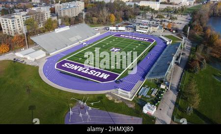 WESTERN Alumni Stadium in London, Ontario, Kanada, Heimstadion der Western Mustangs Fußball- und Leichtathletik-Mannschaft. Stockfoto