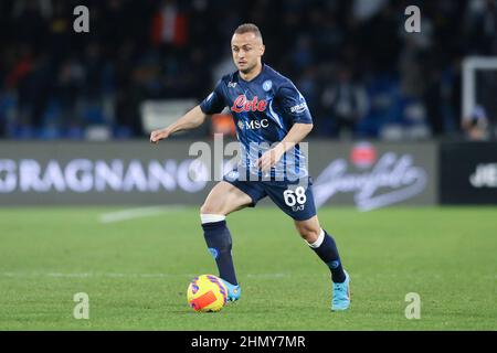 Der slowakische Mittelfeldspieler Stanislav Lobotka von SSC Napoli kontrolliert den Ball während des Fußballspiels der Serie A zwischen SSC Napoli und Inter. Napoli Interdraw 1-1. Stockfoto