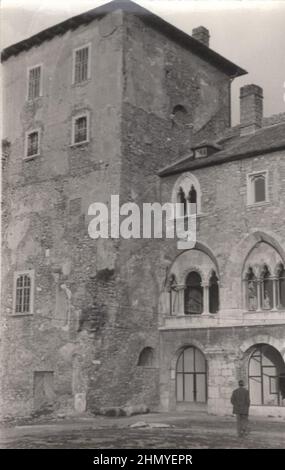 Vintage-Foto über ein Herrenhaus aus dem 18. Jahrhundert wurde bei 1910er aufgenommen: Originalfotos ZUSÄTZLICHE-RECHTE-FREIGABE-INFO-NICHT-VERFÜGBAR Stockfoto