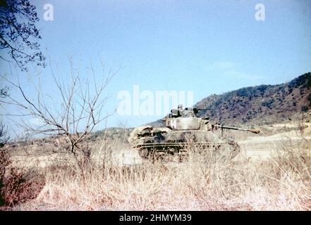 US-ARMEE / United States Army Kampfpanzer / Tank M4A3 Sherman - Korea Krieg / Koreakrieg Stockfoto