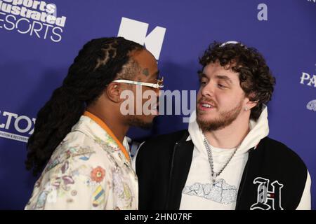 Quavo und Jack Harlow kommen am Samstag, den 12. Februar 2022, in Century City, Kalifornien, bei Sports Illustrated The Party x Palm Tree Crew an. (Foto von Conor Duffy/Sipa USA) Stockfoto
