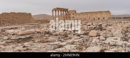Panorama Palmyra Säulen und alte Stadt, durch ISIS zerstört, Syrien Stockfoto