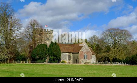 Soberton, Großbritannien - 1. März 2020: St Peter's Church, Soberton im Meon Valley im South Downs National Park, Hampshire, Großbritannien Stockfoto