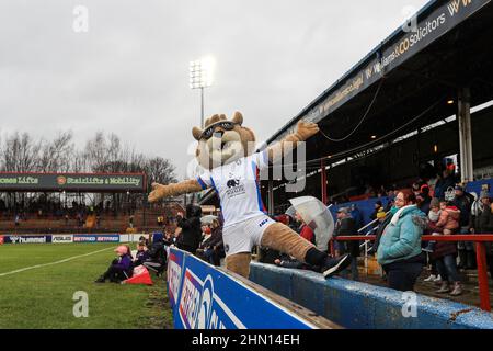 Wakefield, Großbritannien. 13th. Februar 2022. Das Wakefield Trinity Mascot vor dem Spiel in Wakefield, Vereinigtes Königreich am 2/13/2022. (Foto von James Heaton/News Images/Sipa USA) Quelle: SIPA USA/Alamy Live News Stockfoto