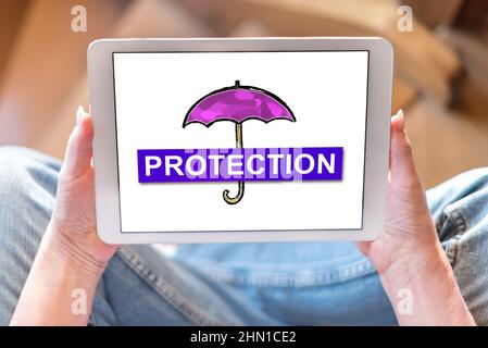 Tablet-Bildschirm mit einem Schutzkonzept Stockfoto