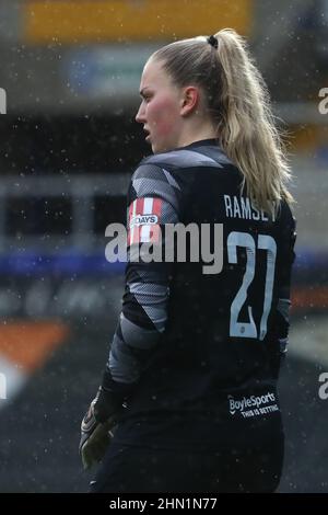 BIRMINGHAM, GROSSBRITANNIEN. FEB 13th Emily Ramsey aus Birmingham City, aufgenommen während des Barclays FA Women's Super League-Spiels zwischen Birmingham City und Tottenham Hotspur am Sonntag, 13th. Februar 2022 in St. Andrews, Birmingham. (Kredit: Kieran Riley | MI Nachrichten) Kredit: MI Nachrichten & Sport /Alamy Live Nachrichten Stockfoto