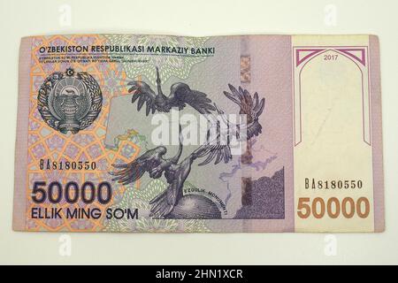 Fünfzigtausend (50.000) soʻm Banknote, Usbekistans soʻm, Usbekistan, Zentralasien Stockfoto