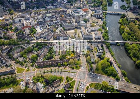 Luftaufnahme, Rathaus, Ruhrpromenade, Stadtviadukt und Ruhrbrücke an der Ruhr, Altstadt I, Mülheim an der Ruhr, Ruhrgebiet, Nordrhein-Westph Stockfoto