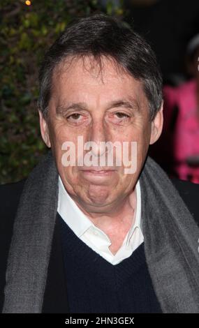 **DATEI FOTO** Ivan Reitman ist verstorben. Ivan Reitman 2011 Foto von Michael Ferguson/PHOTOlink/MediaPunch Stockfoto