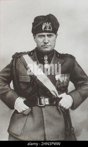 Vintage-Foto von Benito Mussolini. Mai 1927 Benito Amilcare Andrea Mussolini (1883–1945) war ein italienischer Politiker und Journalist, der gegründet und geleitet hat Stockfoto