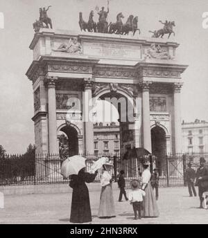 Vintage-Foto des Triumphbogens (Arco della Pace) in Mailand. Italien. 1900s Stockfoto