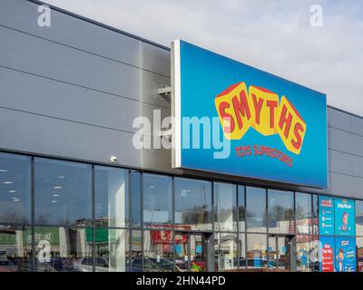 Shop vor smyths Spielzeug Superstores, Teil einer Kette von Spielzeug Einzelhändler, Nene Valley Retail Park, Northampton, Großbritannien Stockfoto