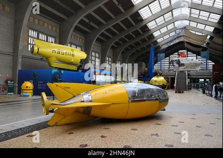 Die Cité de la Mer in Cherbourg, Frankreich, ist ein atemberaubendes Museum über die Weltmeere und ihre Erforschung, Natur und wirtschaftliche Bedeutung Stockfoto