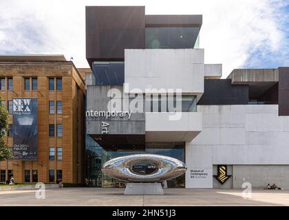 The Secret World of a Starlight Ember von Lindy Lee vor dem Museum of Contemporary Art in Sydney Stockfoto