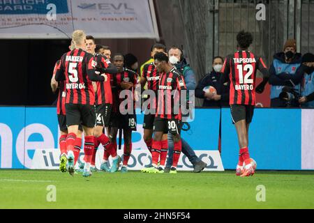 Moussa DIABY (LEV) jubelt nach seinem Tor auf 1:0, jubiliert, jubelt, jubelt, jubelt, jubelt, jubelt, jubelt, jubelt, Jubilationtraube, Fußball 1st Bundesliga, 22nd Spieltag, Bayer 04 Leverkusen (LEV) - VfB Stuttgart (S) 4: 2, am 02/12/2022 in der BayArena Leverkusen. #Die DFL-Vorschriften verbieten die Verwendung von Fotos als Bildsequenzen und/oder quasi-Video # Stockfoto