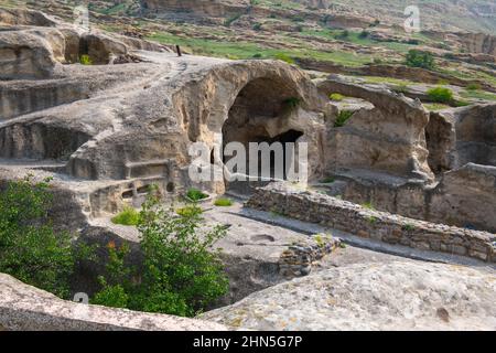 Zimmer in Höhlen in der Stadt Uplistsikhe in Georgien Stockfoto
